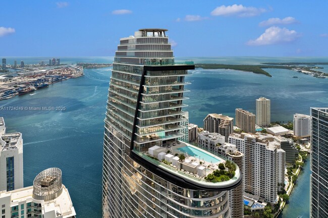 Building Photo - 300 Biscayne Blvd Way