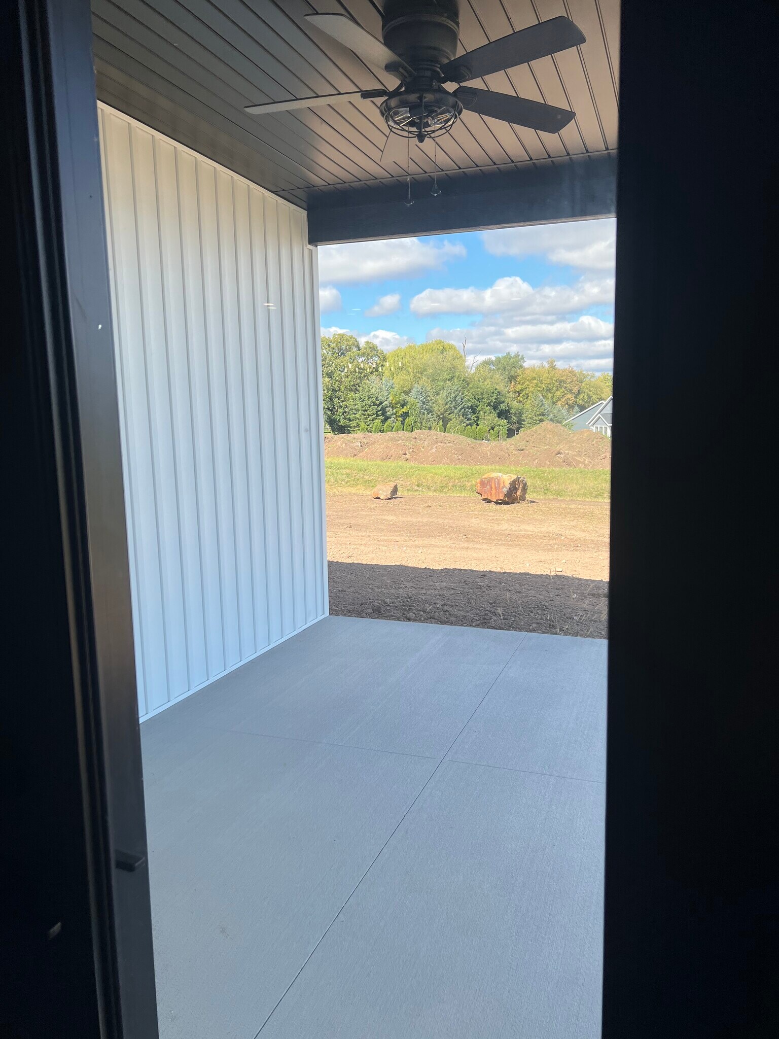 Building Photo - 3538 Veanna Blvd