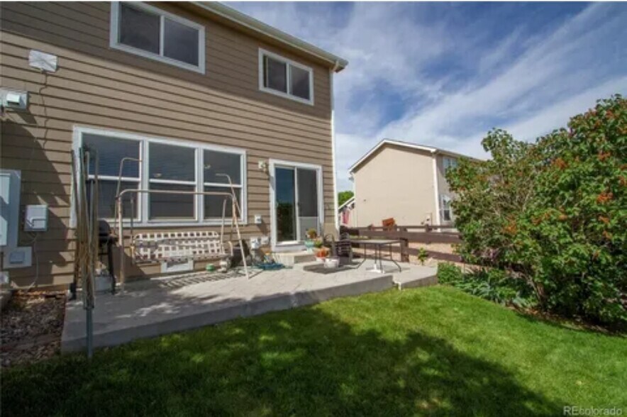Building Photo - 2296 E 109th Dr