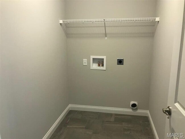 Building Photo - 314 Touchdown Dr