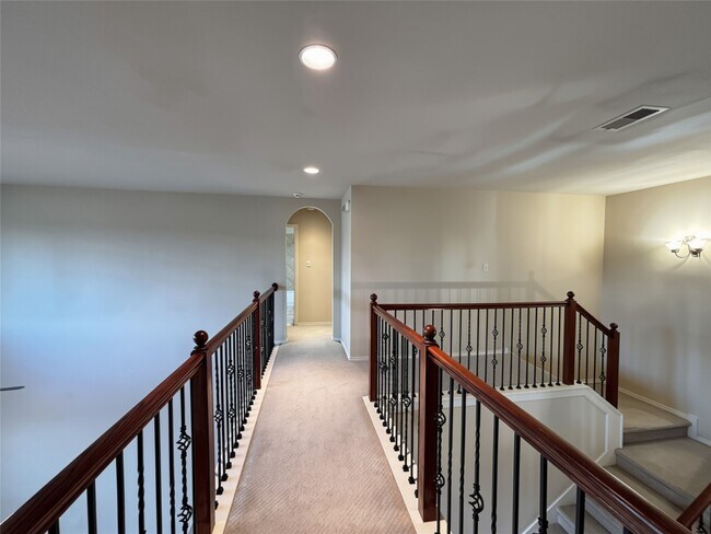 Building Photo - 13610 Orchard Wind Ln