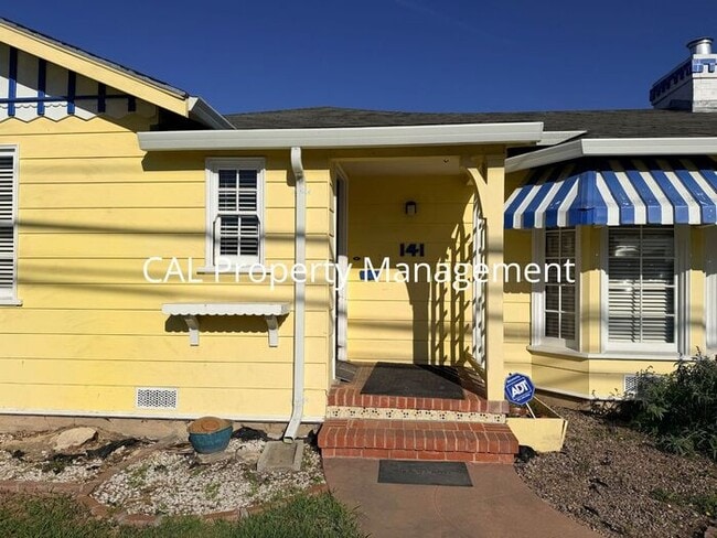 Building Photo - 3 Bed/2 Bath Single Level Home!