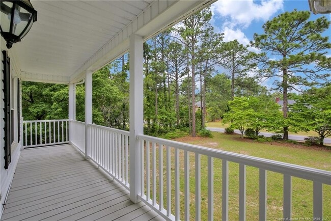 Building Photo - 853 Foxcroft Dr