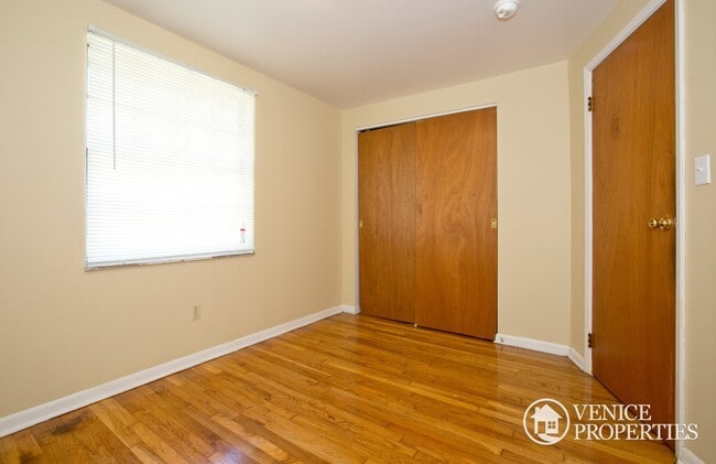 Building Photo - 3 Bedroom on OSU Campus