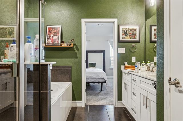 Building Photo - 1304 Beach Dr