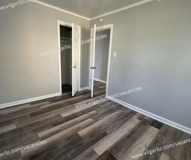 Building Photo - Newly Renovated 2-Bedroom • 1-Bathroom Home