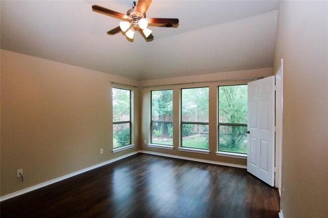 Building Photo - 27431 Rebecca Field Ln