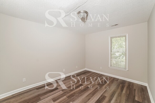 Building Photo - Living where You Love is Good for your Heart!