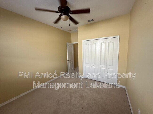 Building Photo - 3774 Hampton Hills Dr