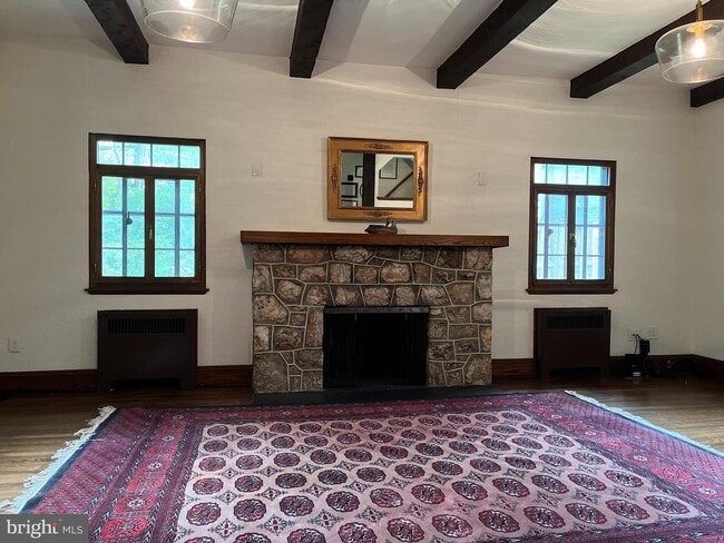 Building Photo - 8514 Woodhaven Blvd