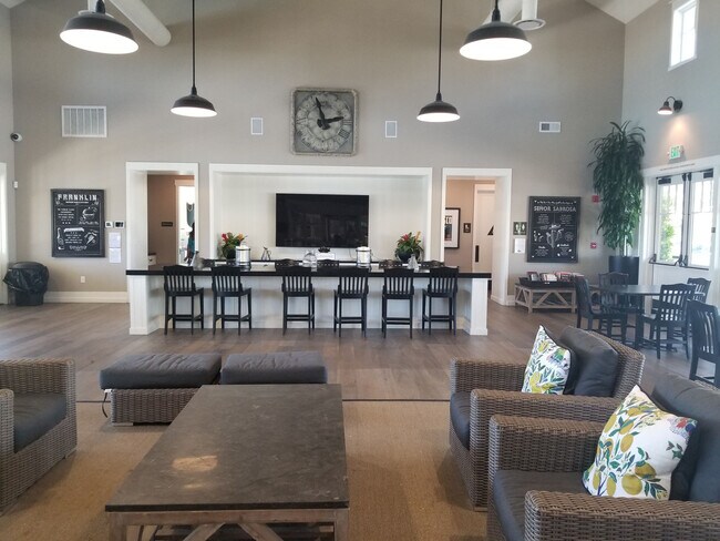 Building Photo - ALMOST NEW, SUPER CLEAN 2 BED, 2.5 BATHS, WOOD FLOORS, STAINLESS STEEL APPLIANCES, CLUBHOUSE WITH...