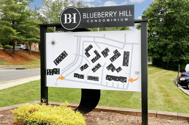 Building Photo - 242 Kearsing Pkwy