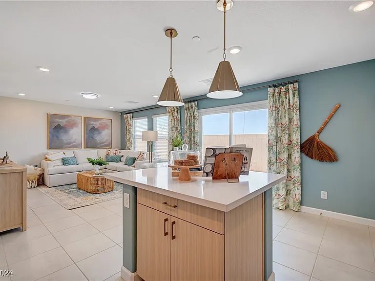 Building Photo - 909 Cadence Vw Wy