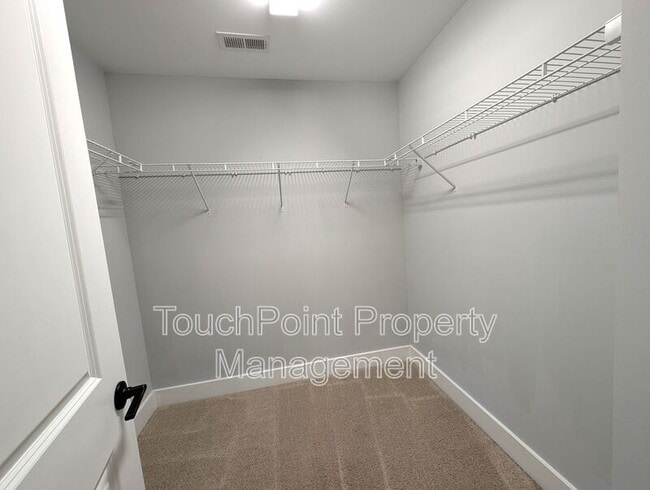 Building Photo - 2632 Ensemble Ct