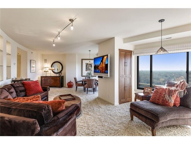 Building Photo - 2950 Dean Pkwy