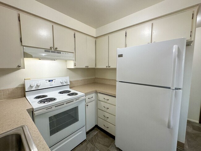 Building Photo - DALLASCT514