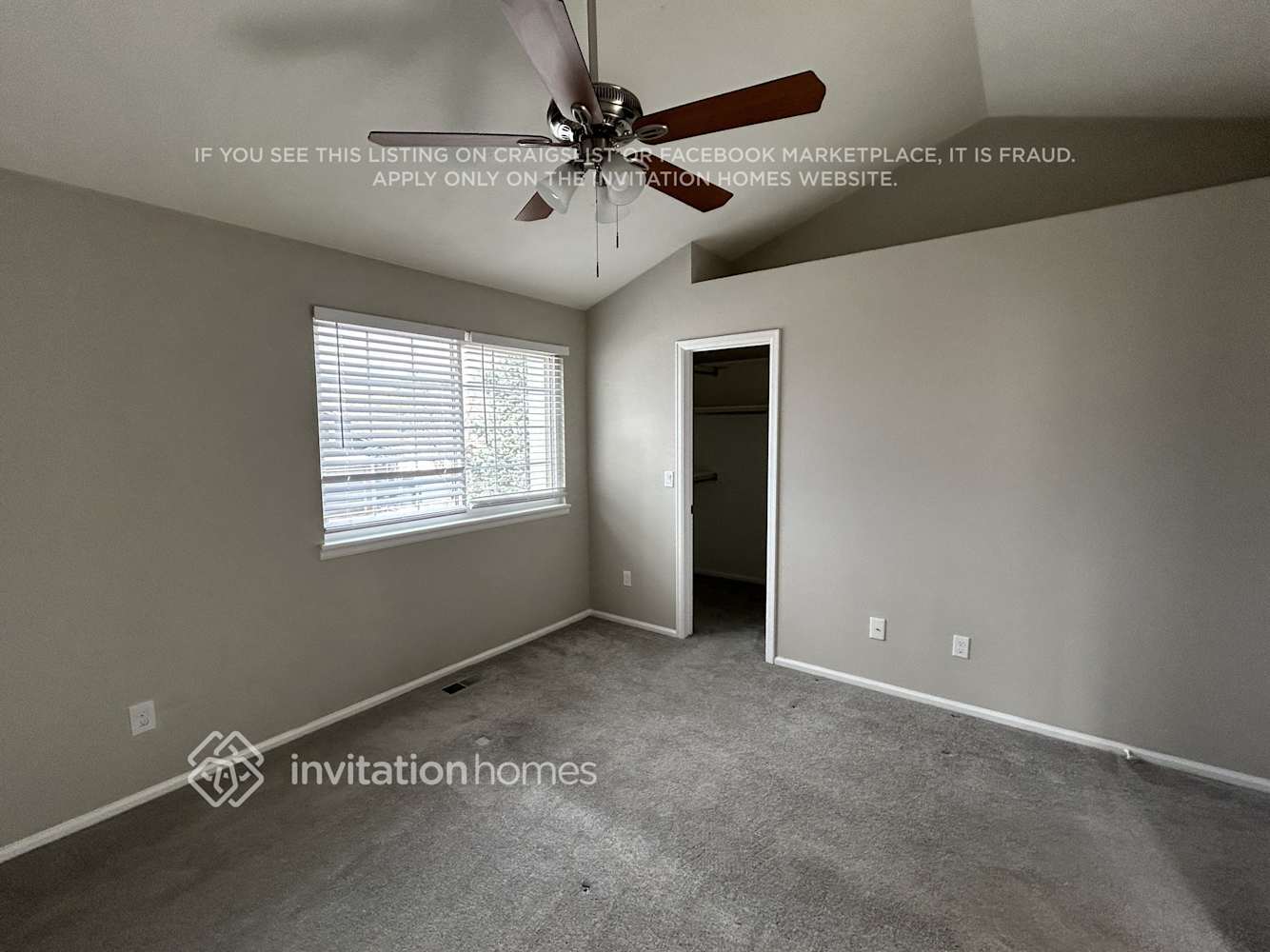 Building Photo - 5618 S Ireland St