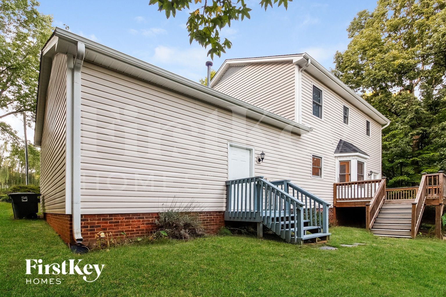 Building Photo - 3612 River Lake Ct