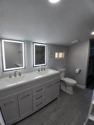 Building Photo - 2523 Alco Ave