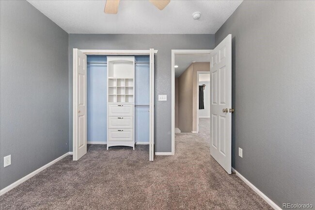 Building Photo - 9811 Marmot Ridge Cir