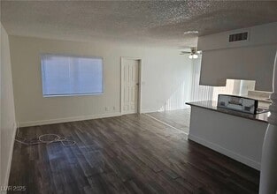 Building Photo - 5235 Gray Ln