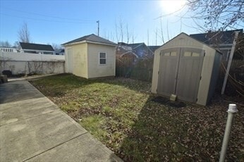 Building Photo - 21 McClure St