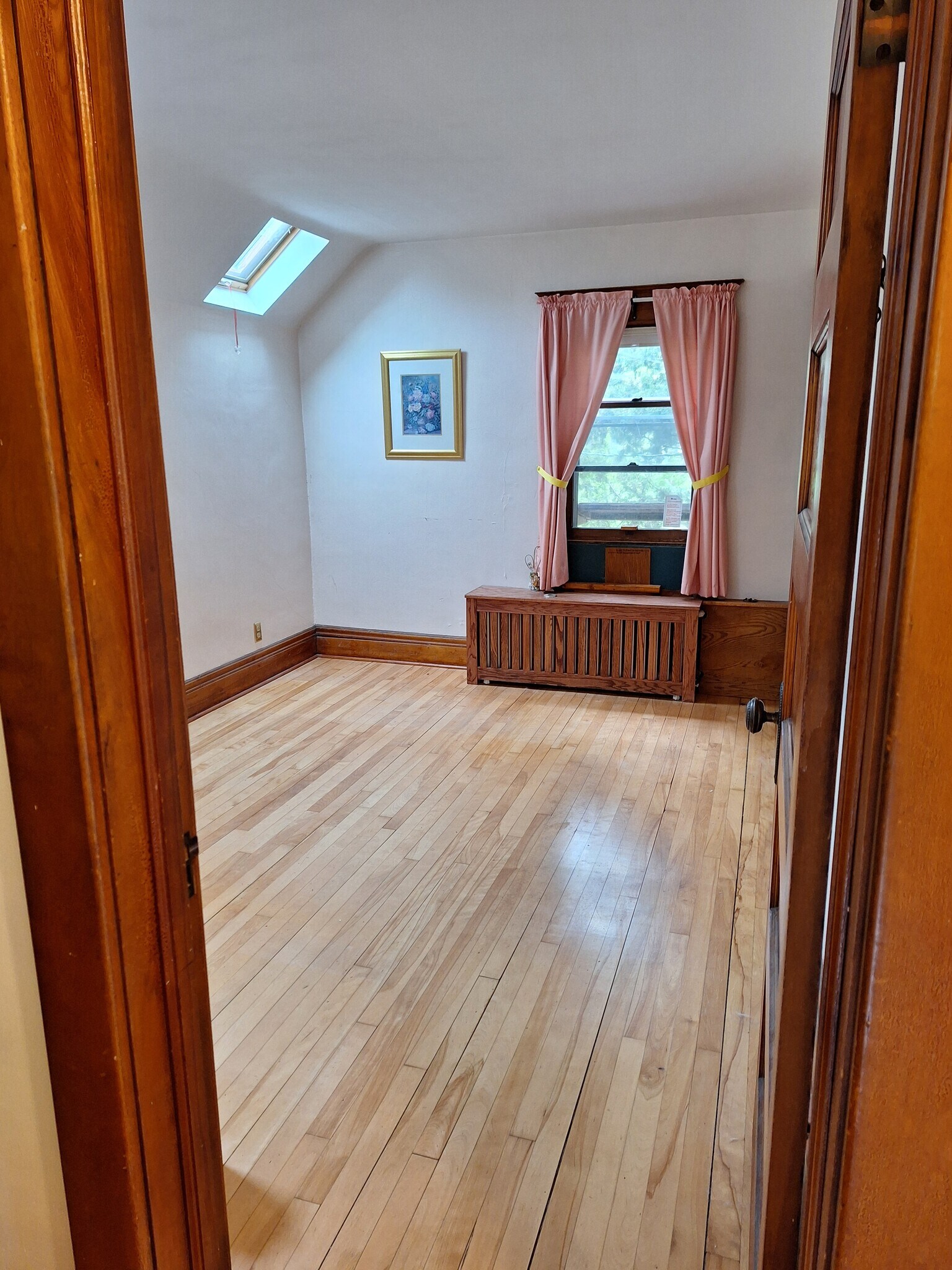 Bedroom from open door - 384 Hall Ave