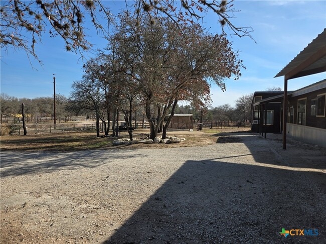 Building Photo - 265 Sandy Oaks Dr