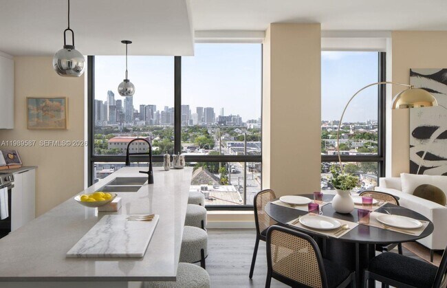 Building Photo - 2200 NW 1st Ave