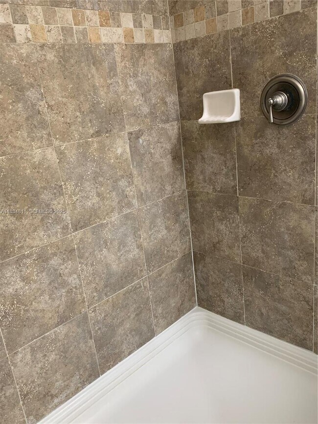 Building Photo - 9057 Preston Pl