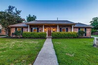 Building Photo - 6031 McKnight St