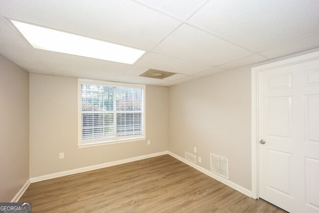 Building Photo - 91 Mosswood Trail