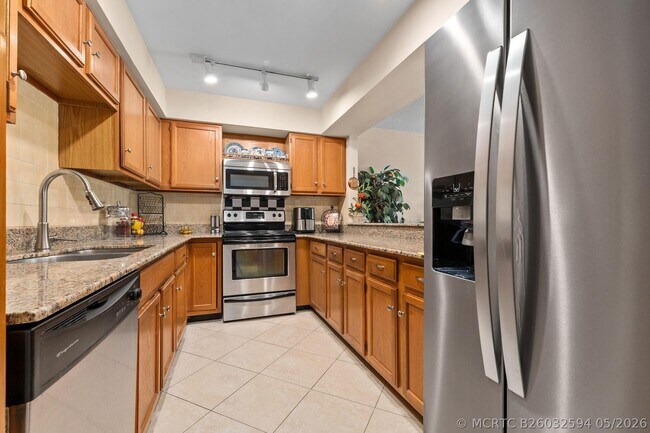 Building Photo - 2987 Bent Pine Dr