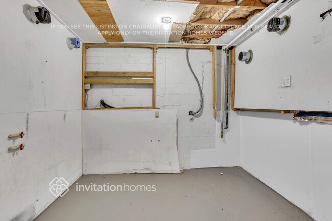 Building Photo - 1843 Campbellton Rd SW