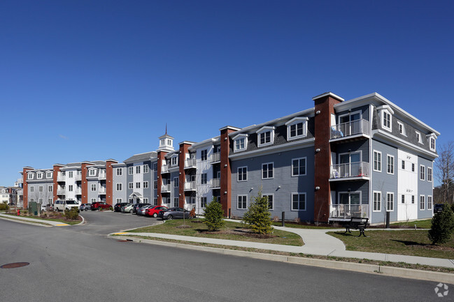 Primary Photo - The Residences at Lincoln Park