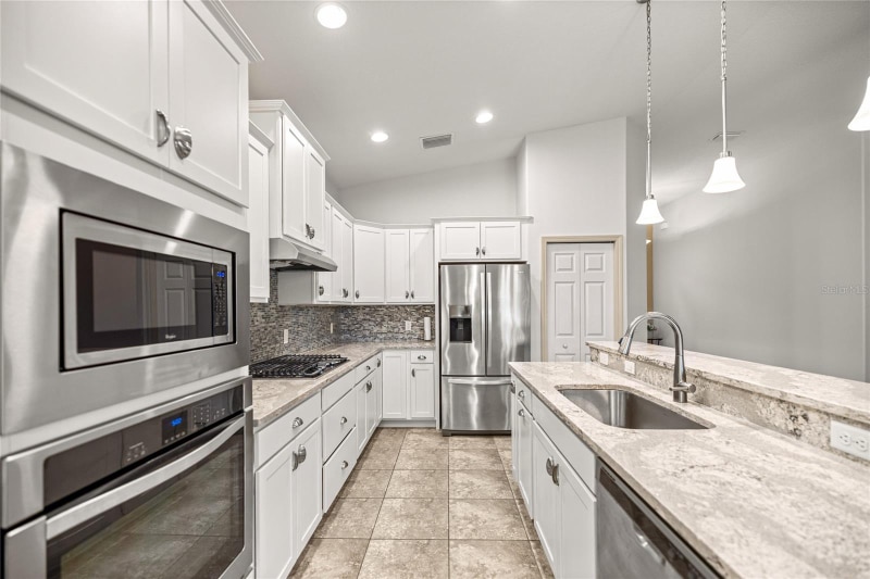 Building Photo - 2383 N Brentwood Cir