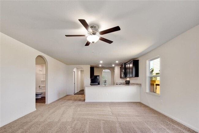 Building Photo - 140 Allington Cir