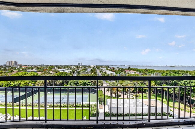 Building Photo - 4100 N Ocean Dr