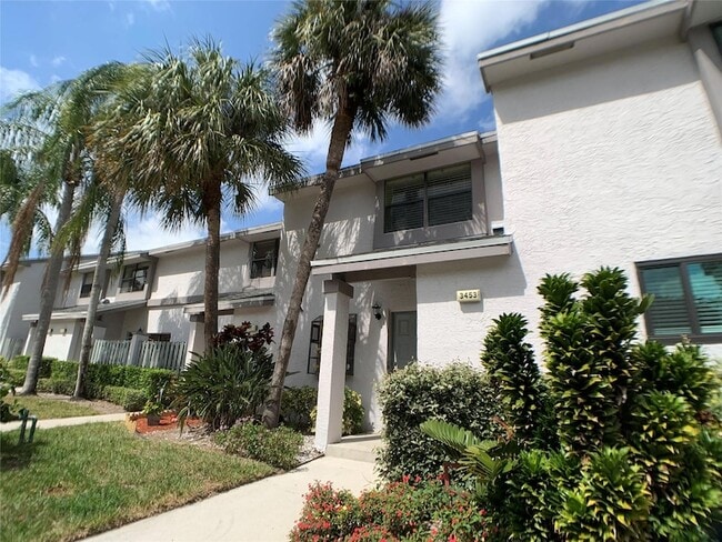 Primary Photo - 3453 Carambola Cir S