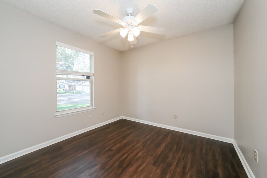 Building Photo - 2632 McCormick Woods Ct