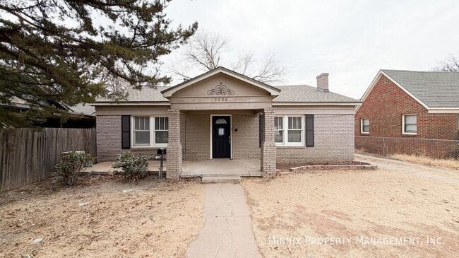 Building Photo - 2009 23rd St