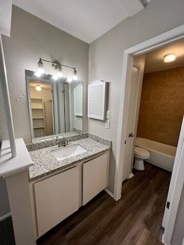 Building Photo - 6200 W Tidwell Rd