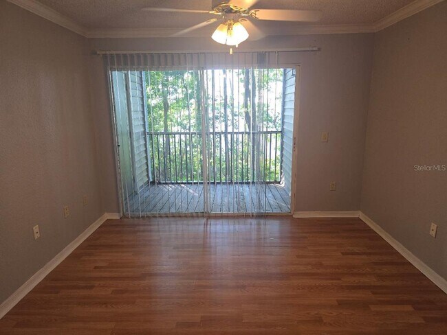Building Photo - 4240 Summer Landing Dr