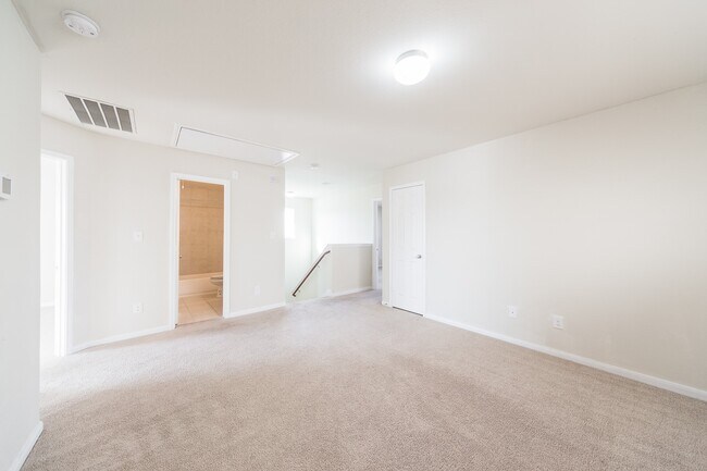 Building Photo - 7239 Autumn Sun Dr
