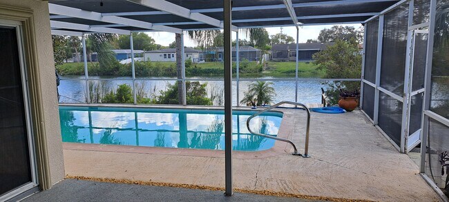 Building Photo - 8436 Newton Dr