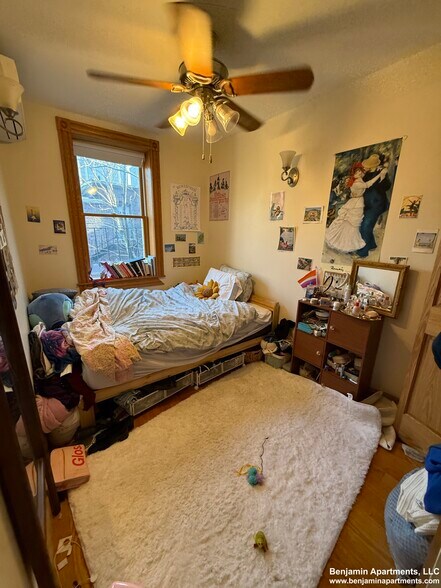 Building Photo - 46 Garden St