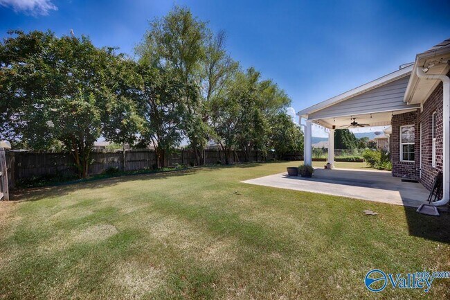Building Photo - 4706 Old Maple Ct