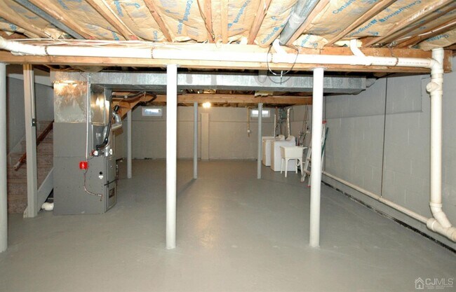 Building Photo - 1 Orchid Ct