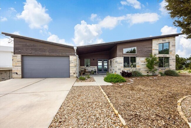 Building Photo - 8612 Buffalo Trail