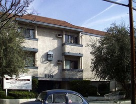 Building Photo - Gilmore Apartments North Hollywood